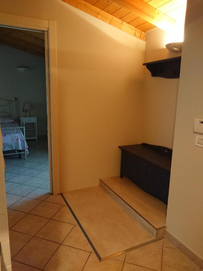 Apartamento Il Carpino Bianco Bilocale Puegnago sul Garda Exterior foto